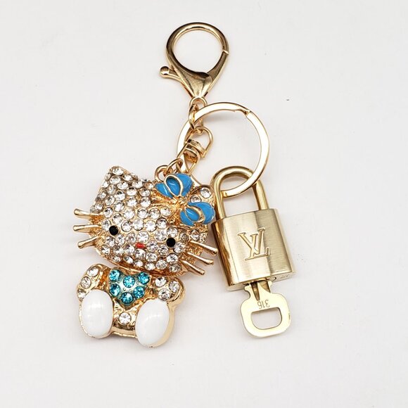 Authentic Louis Vuitton Lock & Key with unbranded Bagcharm, Keycharm, Keychain - Picture 2 of 7